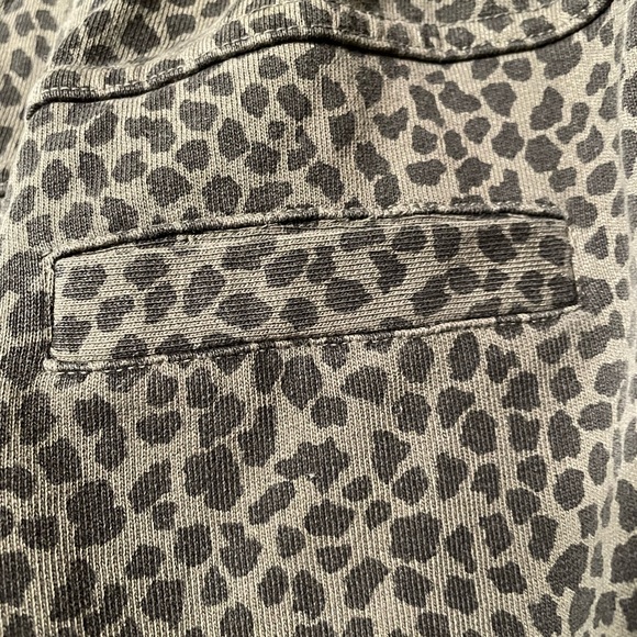 Baci brand straight leg animal print pull on pant - Picture 4 of 5